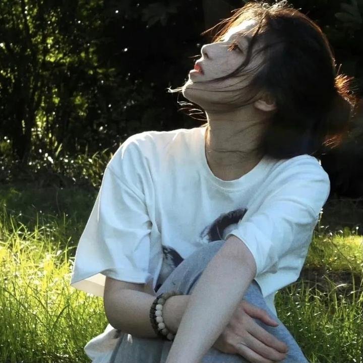 君有云